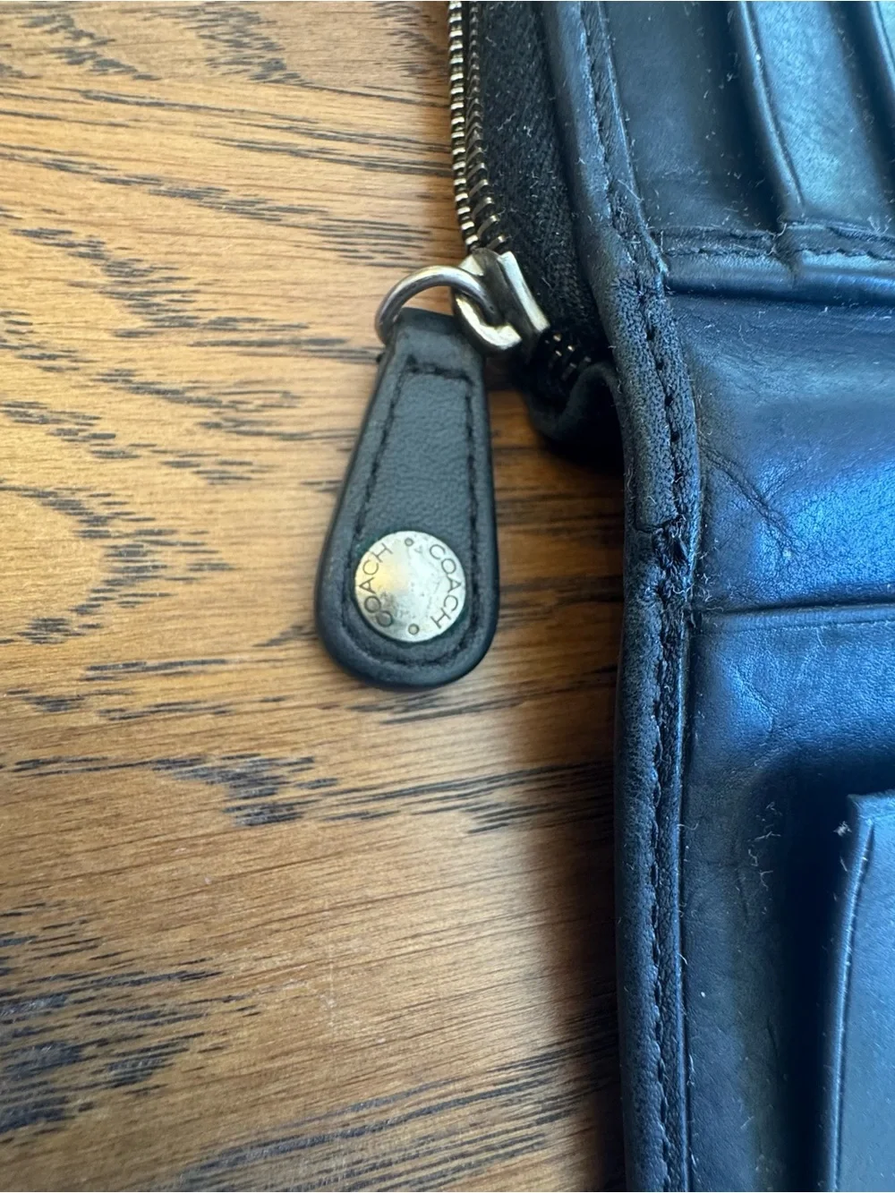Coach Legacy Black Navy Vintage Trifold Wallet Checkbook Pocket Zip Continental